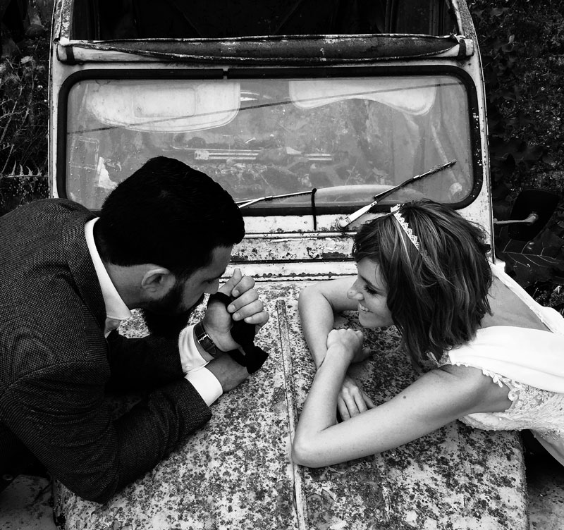 photo mariage avec voiture vintage