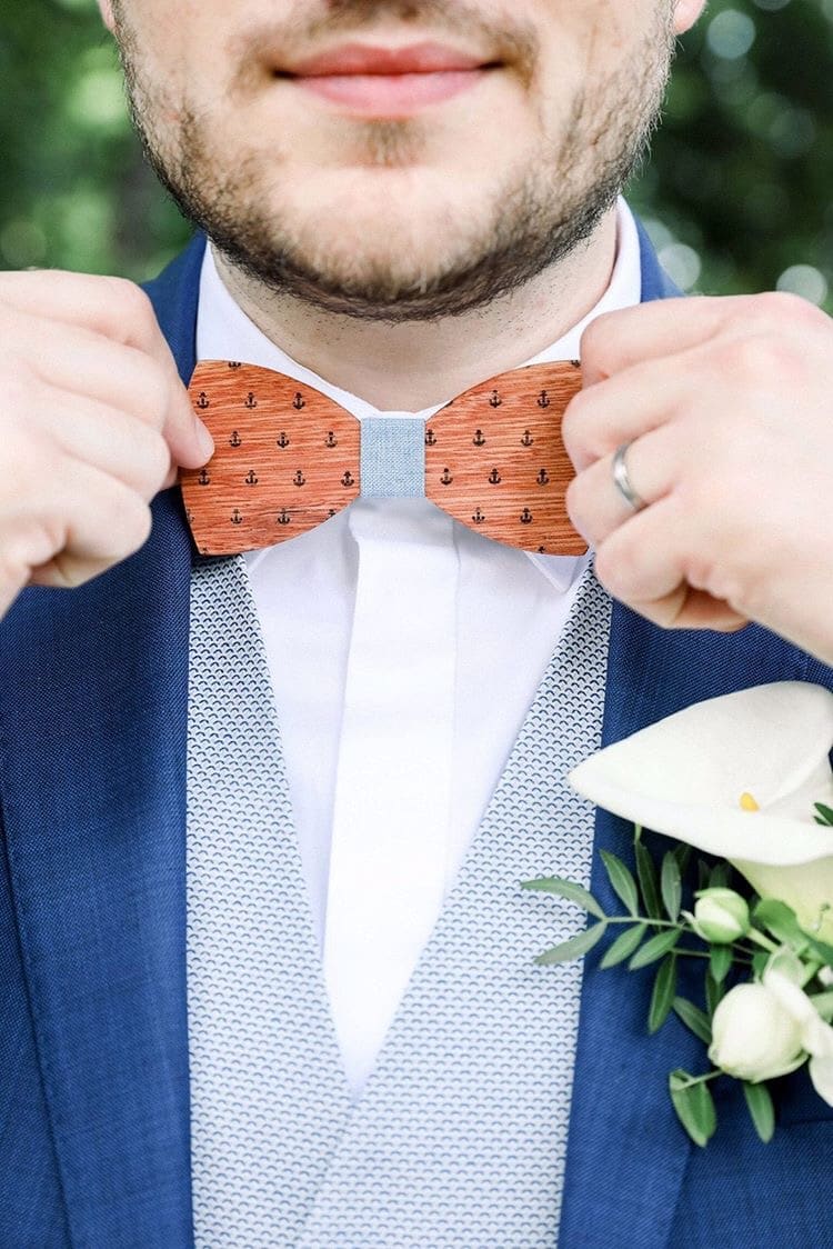 Les nœuds papillons en bois Nordic Wood : la tendance incontournable pour le marié