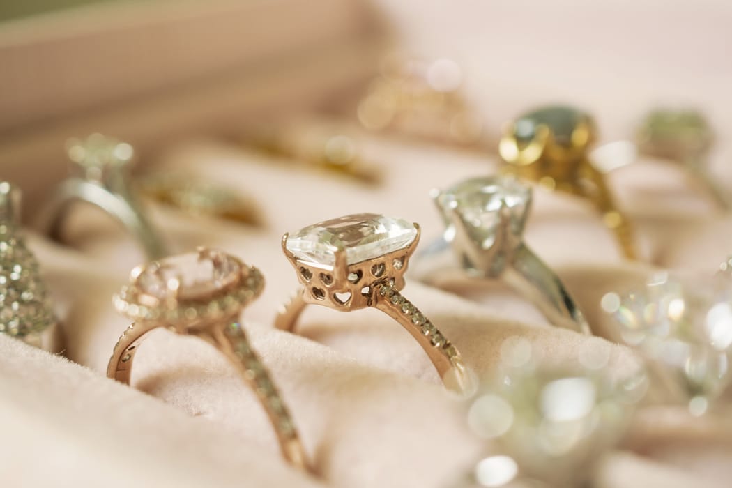 5 bijoux anciens à porter pour son mariage