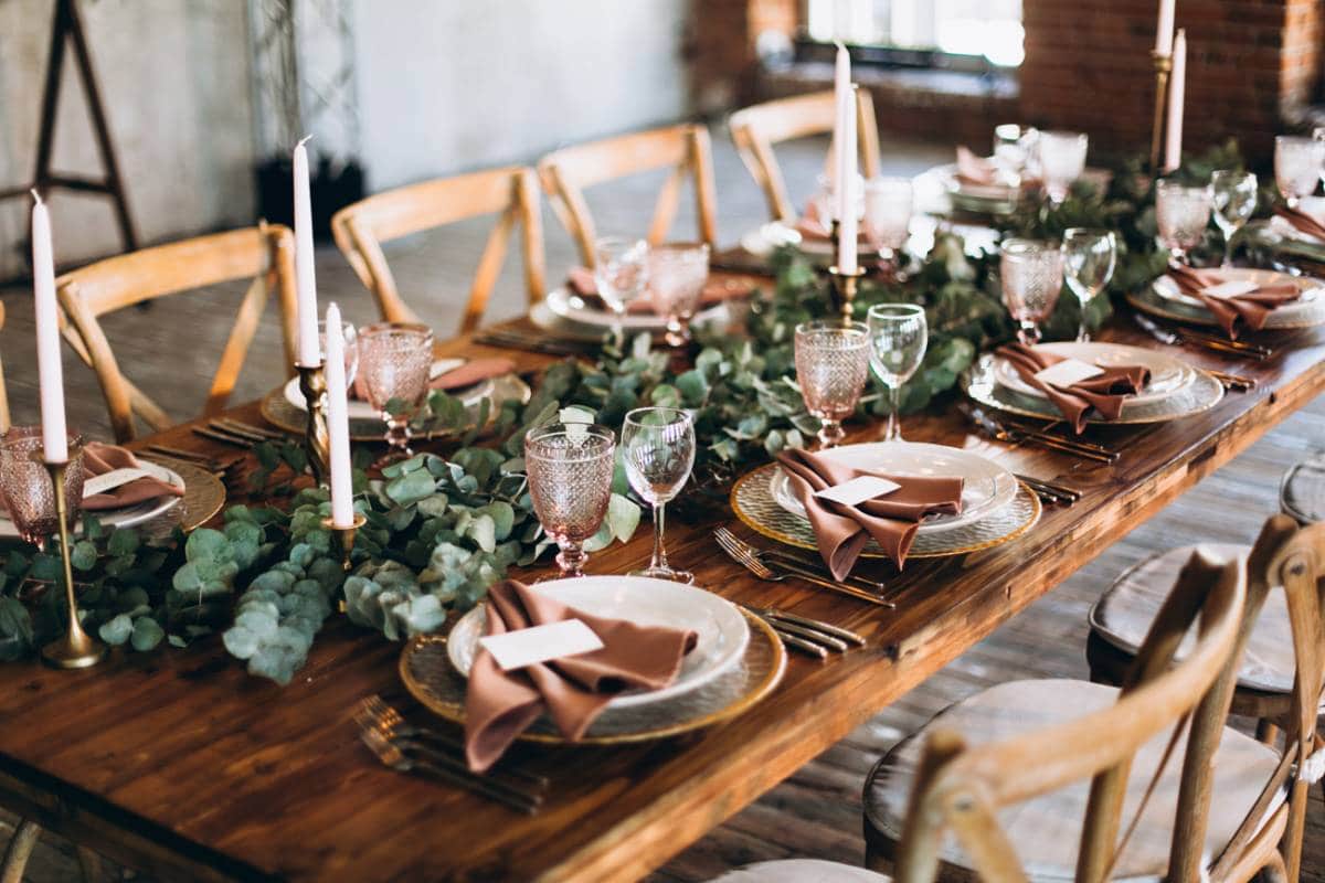 Quelle décoration de table pour un mariage champêtre ? - Wedding Secret