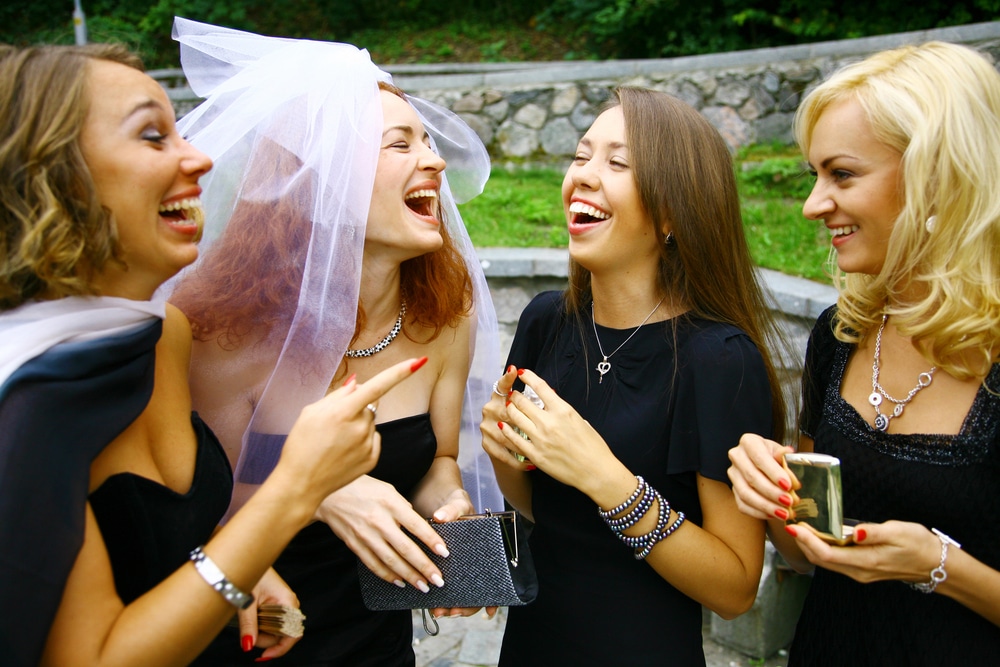jeux enterrement de vie de jeune fille