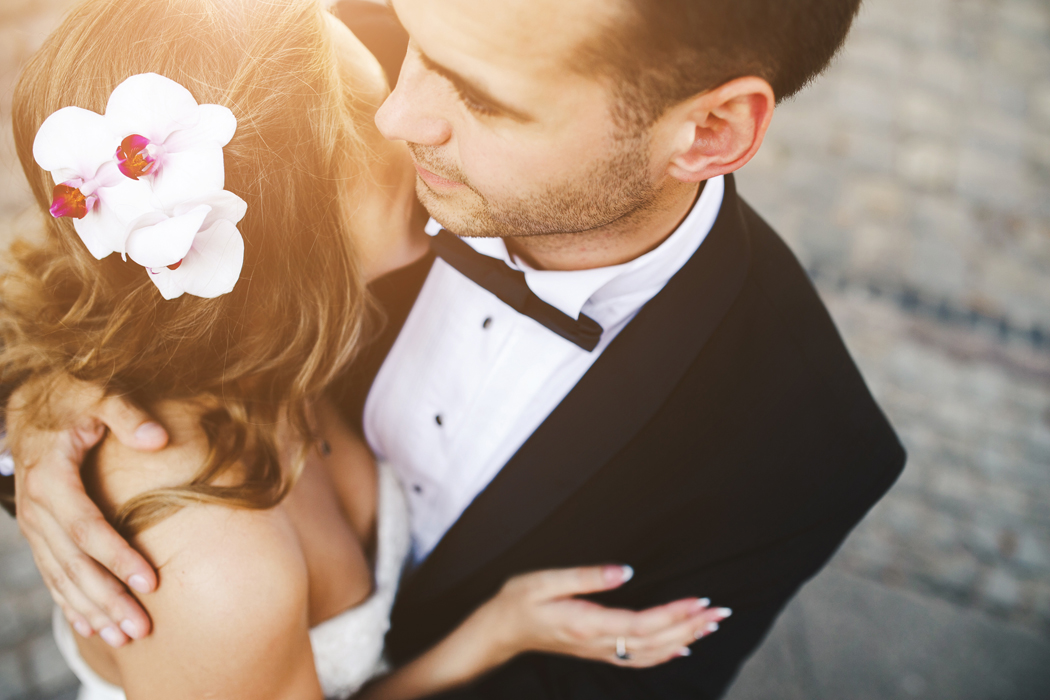 smoking ou costume de mariage