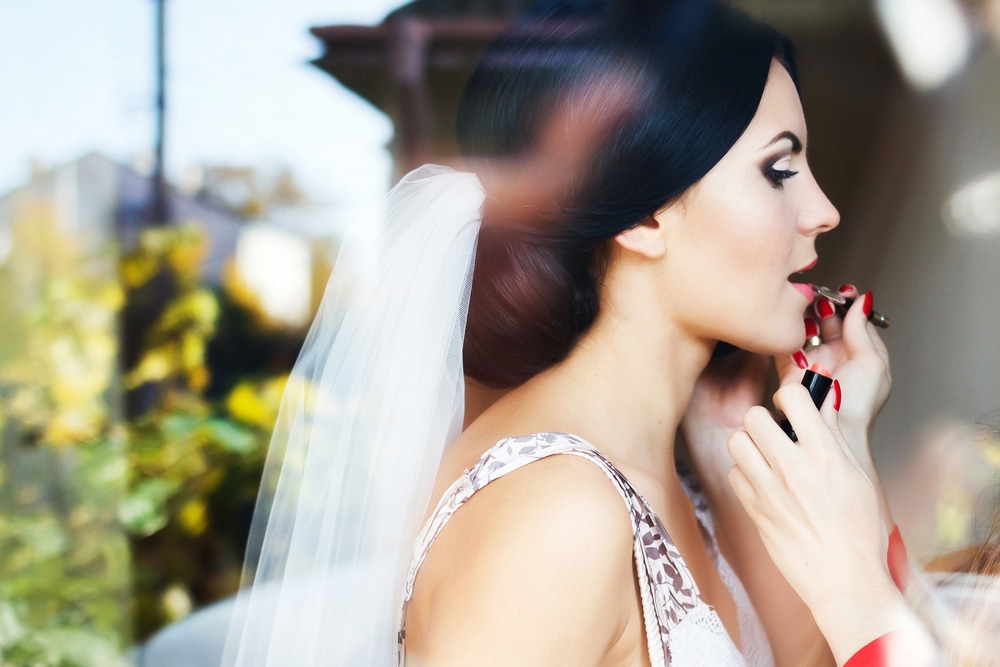 Quel maquillage de mariage quand on est brune 