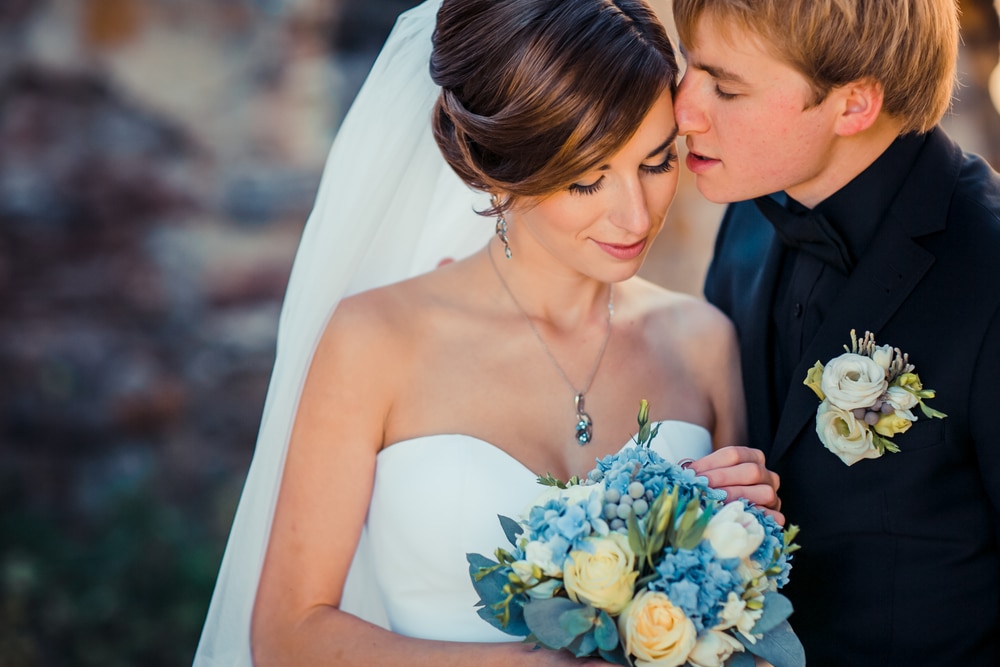 3 style de bijoux de mariage qui ont un véritable sens pour les mariées