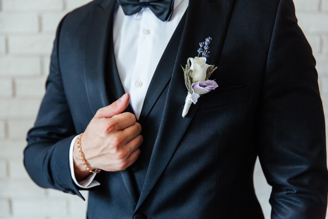 costume de mariage chemise blanche