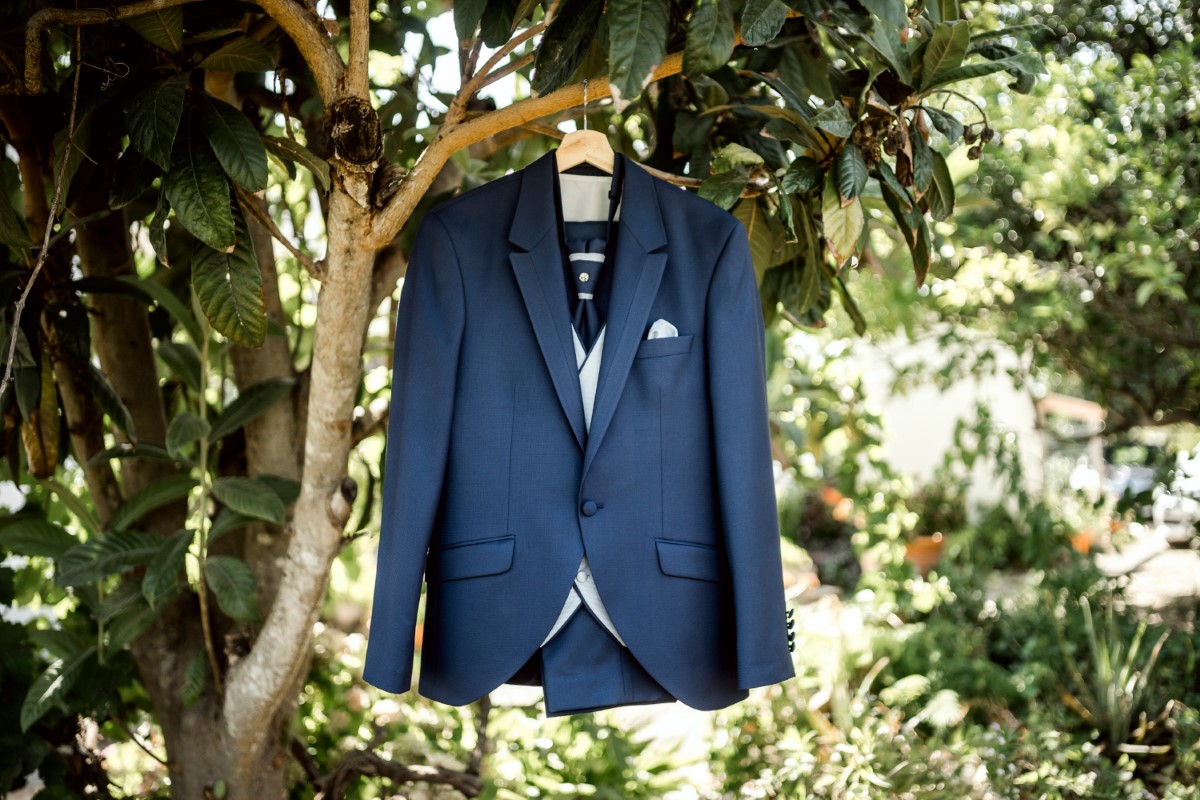 D’hiver à été : Comment choisir un costume de mariage pour homme